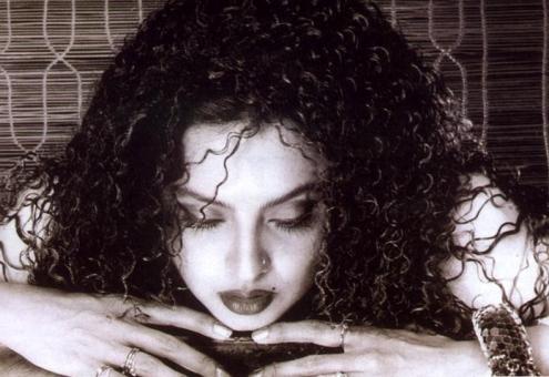 Rekha: The Evergreen Beauty of Bollywood